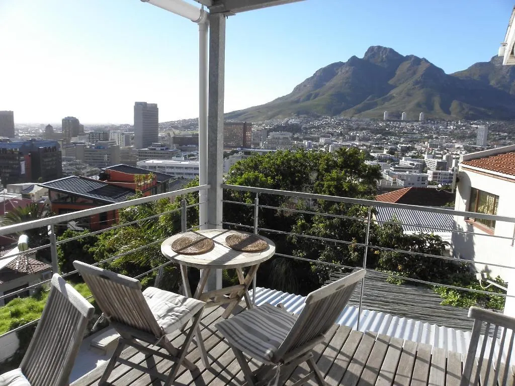 Upperbloem Guesthouse And Apartments Cape Town